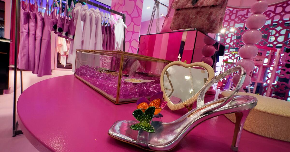 Cómo hacer una pausa antes de las compras de impulso provocadas por las redes sociales