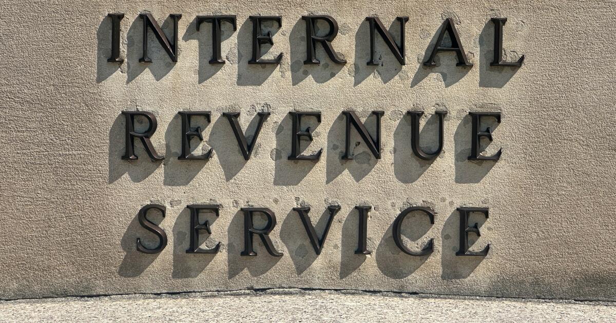 IRS Direct File no estará disponible el próximo año. Esto es lo que eso significa para los contribuyentes