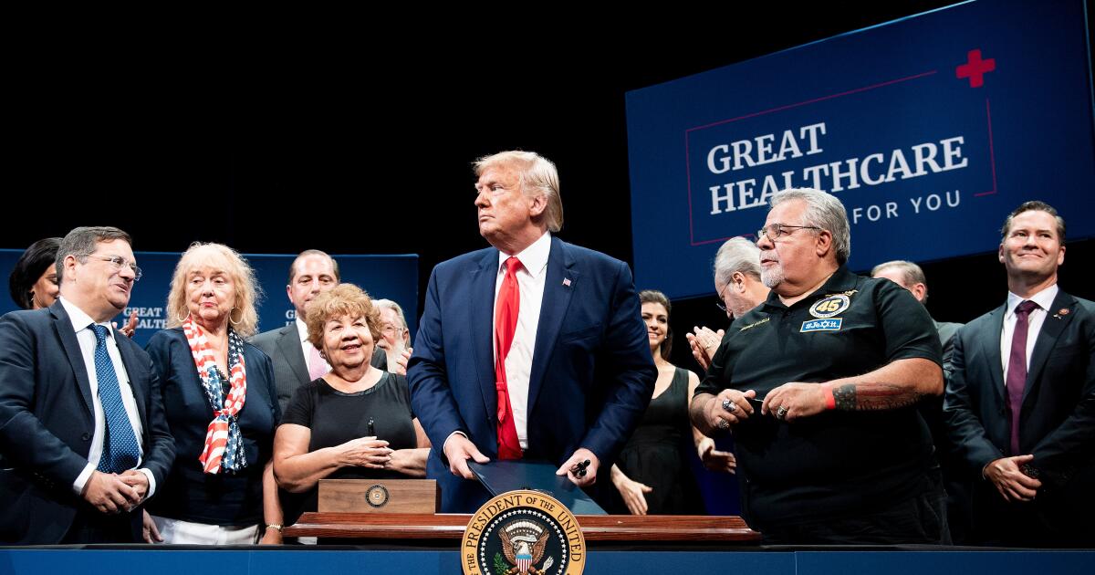 El enfoque de improvisación de Trump en la formulación de políticas en realidad no hace política